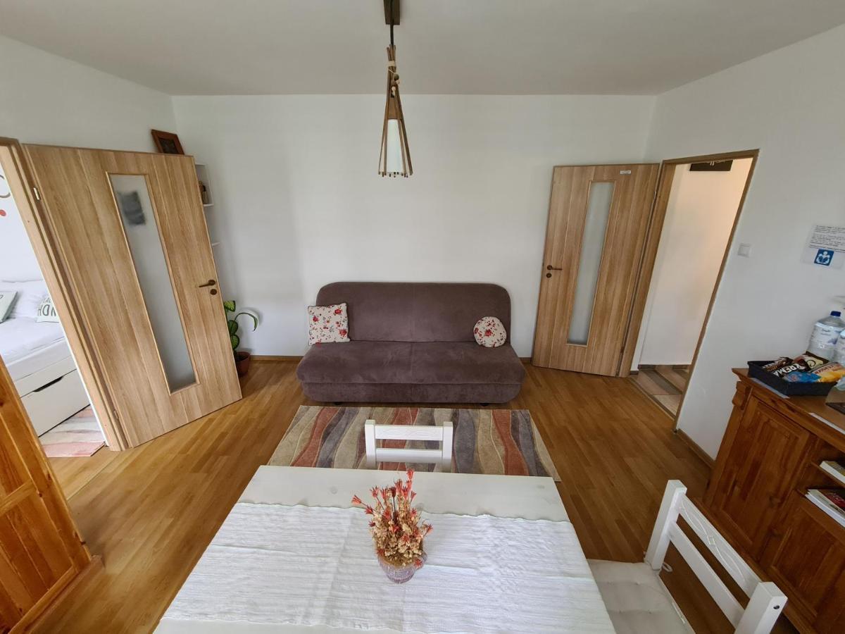 2 Apartament *